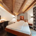 Schindler Bed&food Experience 3*