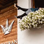 Hotell Schindler Bed&food Experience Sankt Anton am Arlberg