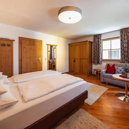 Hotel Schindler 3*