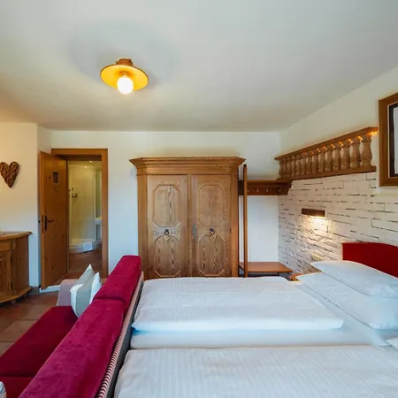 Schindler Hotel