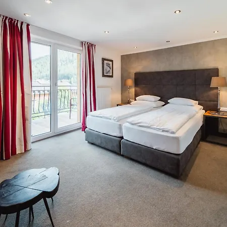 Schindler Hotel